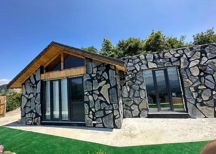 Sakaryabungalow 山林小屋 *